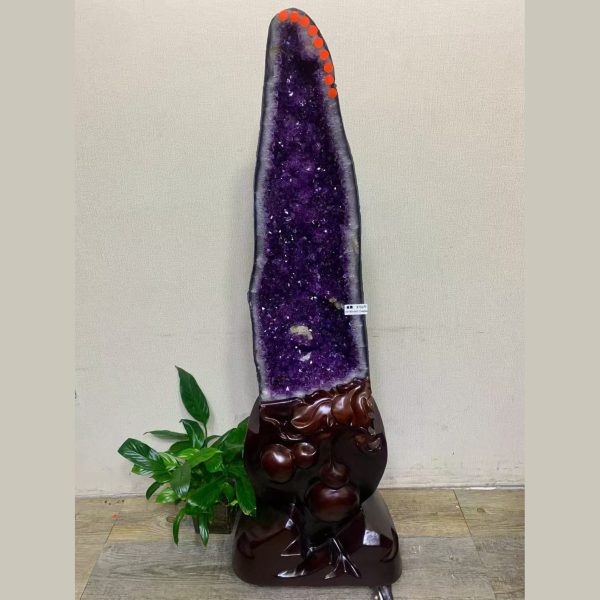 81.6 lb Natural Amethyst Geode